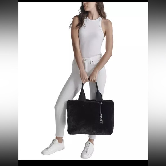 DKNY NWT Beautiful Black Faux Fur Quilted Reversible Roni Tote Bag (P091) - Picture 2 of 8